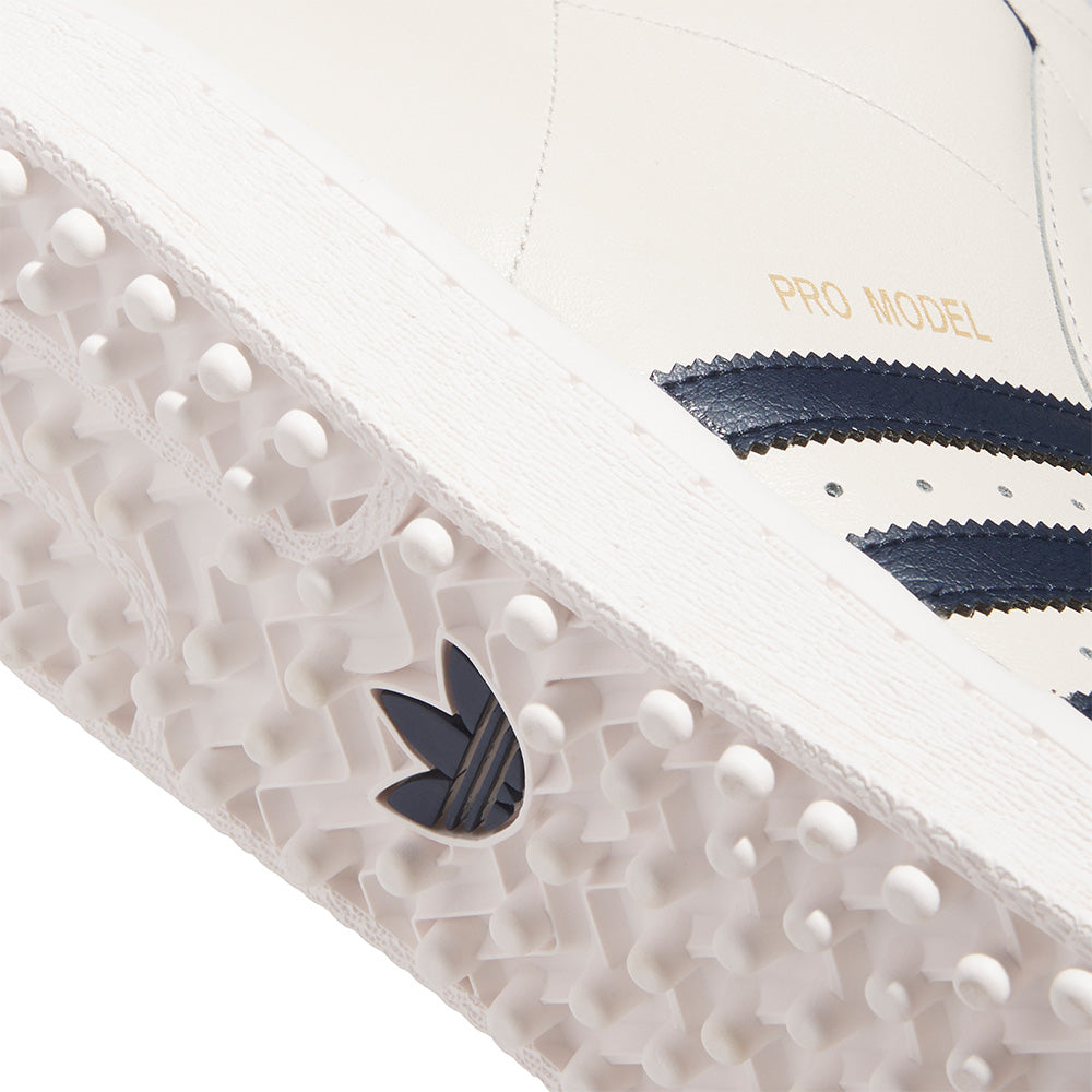 Pro Model Midcut Spikeless Golf Shoes